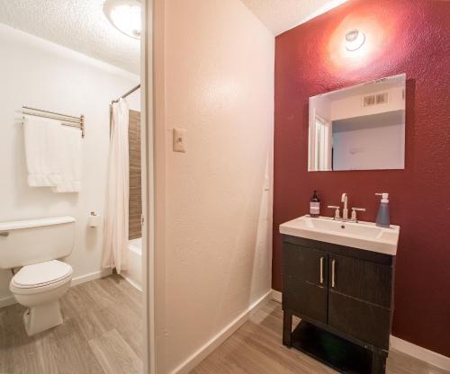 Wanderjaunt - Travis Heights Apartments