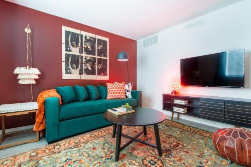 Wanderjaunt - Travis Heights Apartments