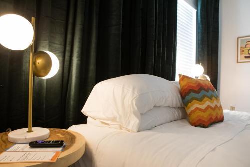 Apartamento Chic West Campus Apts By Wanderjaunt