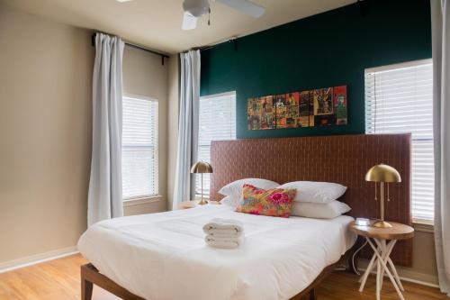 Apartamento Chic West Campus Apts By Wanderjaunt