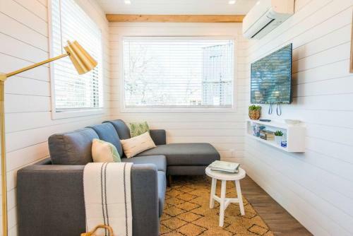 Mainsail 4