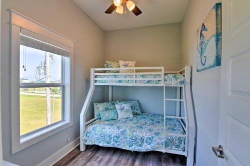 Crystal Tides - Stunning Home With Oceanfront Views