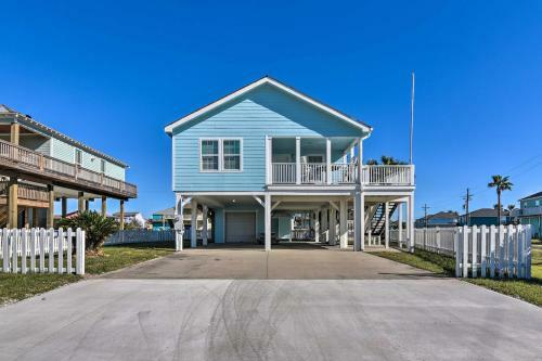 Spacious Stilted Home, 2 Blocks To Gulf Shore