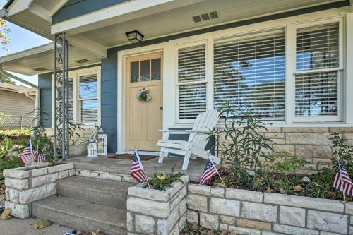 Brenham Bungalow With Yard, 1 Mi To Downtown!