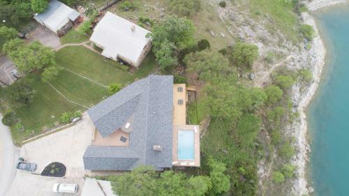 Serenity Point At Canyon Lake Home