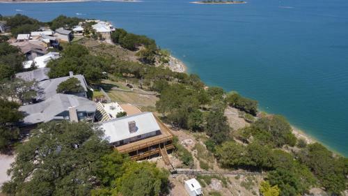 High Bluff Lodge Home
