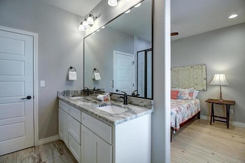 The Pintail Lv141 Home
