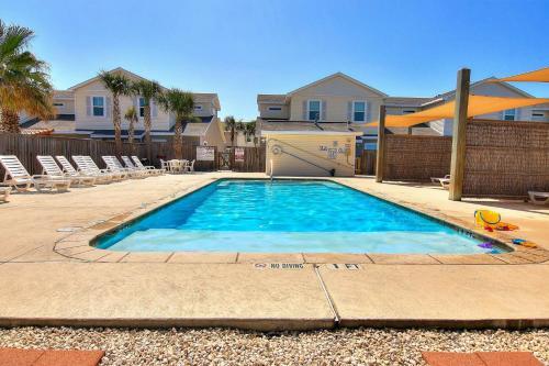 Leeward Bay 15014