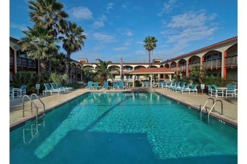 Surfside 121 By Padre Escapes