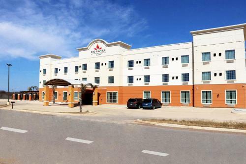 Hotel Coratel Inn & Suites Cotulla