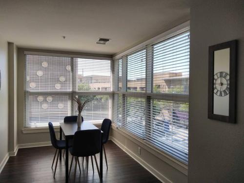 Apartamento Upscale 2br Apts Close To Downtown By Frontdesk