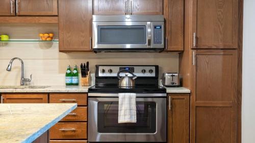 Apartamento Bold 2br 2ba With Sky Pool Cozysuites