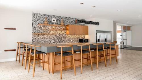 Apartamento Cozysuites Beautiful 1br With Sky Pool