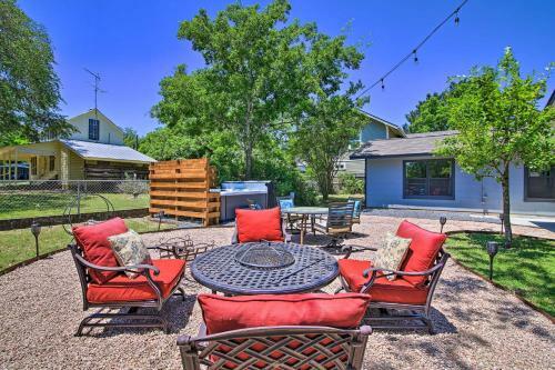 Modern Downtown Digs Hot Tub, Fire Pit And Bbq