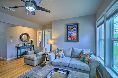 Poolside Oasis 1 Mile To Downtown Fredericksburg!