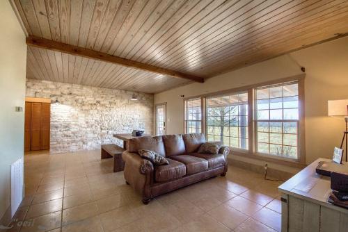 Pecan Farm Haus Cottage