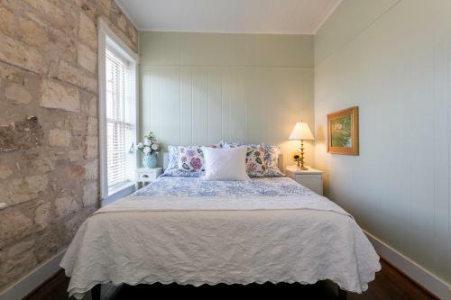 Apartamento Fountain Suite - On Main St - Pet-friendly