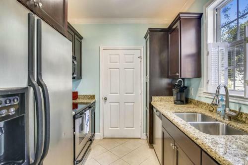 Dawn Beachfront By Ryson Vacation Rentals