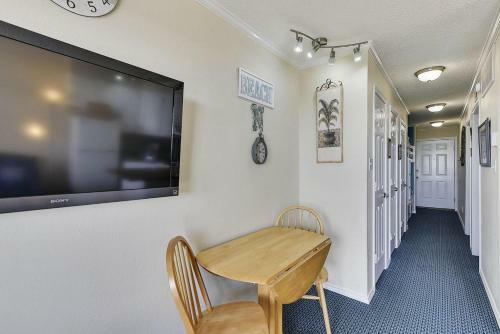 Casa Del Mar Beachfront By Ryson Vacation Rentals