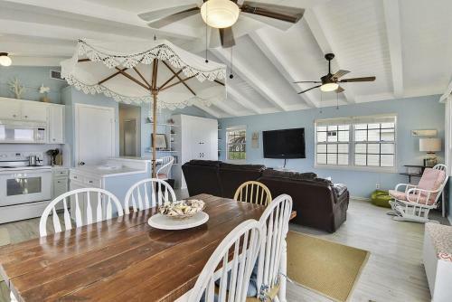 Paradise Found By Ryson Vacation Rentals