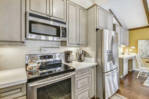 Island Life By Ryson Vacation Rentals