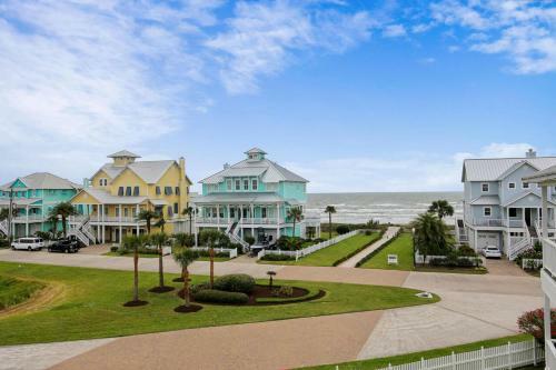 The Conch Castle By Ryson Vacation Rentals
