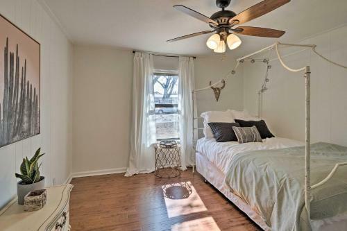 Upscale Home 5 Blocks To Georgetown Square!