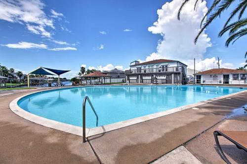 Canalfront Bayou Vista Home With Pool Access And Deck!