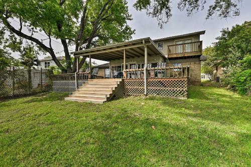 Cedar Creek Lakefront Home With Dock And Game Room!