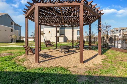 Apartamento Upscale Travelers Paradise With Parks Nearby