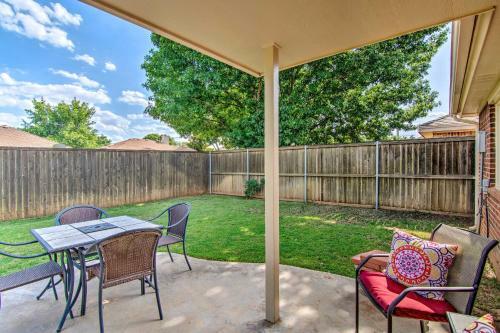 Lubbock Home With Deck And Yard - 8 Miles To Ttu!