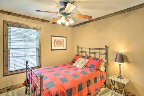 Spacious Cedar Creek Lake Home With Deck And Dock!