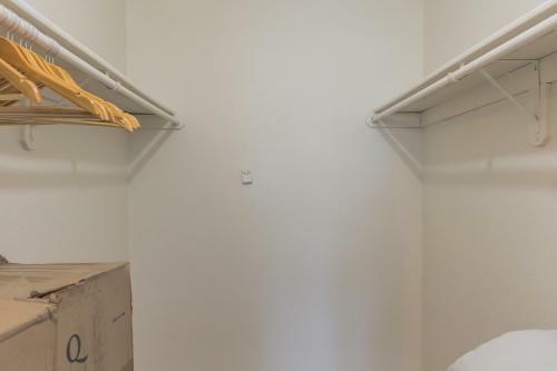 Apartamento Newly Renovated Flat Near Downtown Midland