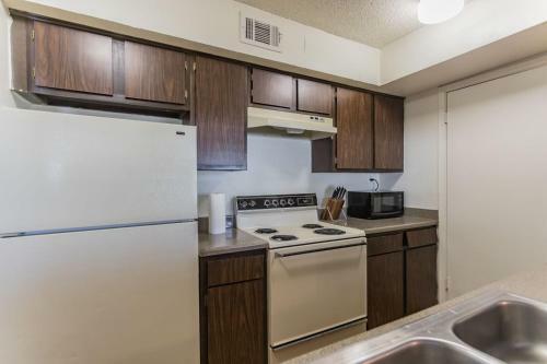 Apartamento Modern Suite Just Outside Downtown Midland