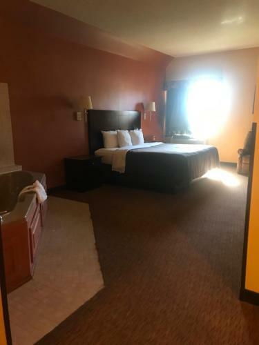 Hotel Shary Inn And Suites