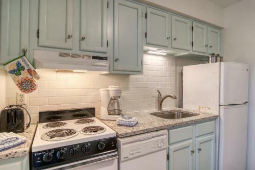 Apartamento Courtyard #229 Condo