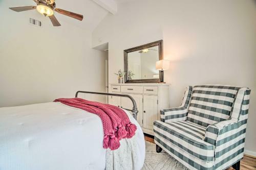 Serene Townhome With Porch, Walk To Lake Conroe