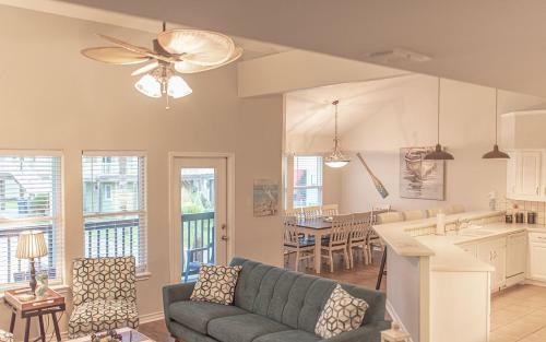 A Lime In The Sand Townhouse