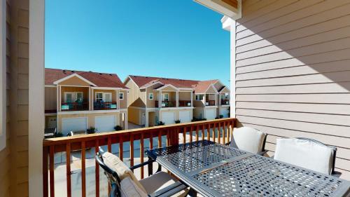 Twisted Pelican Townhouse