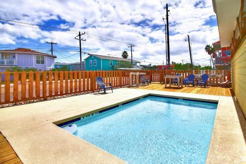 Jay's Surf Shack Bungalow