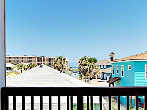 Boats And Oars Condo