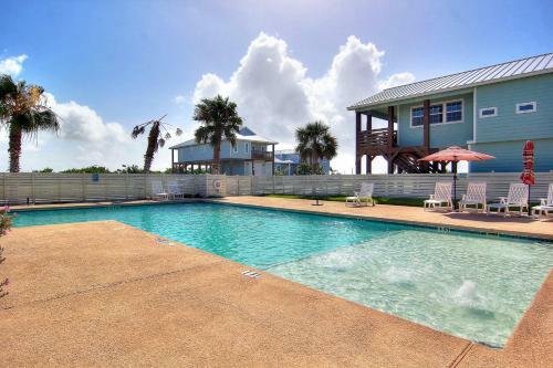 Neal's Nest At Paradise Pointe Home