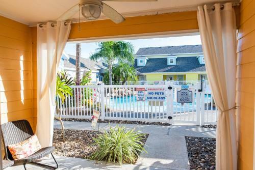 Orange Tiki Townhouse