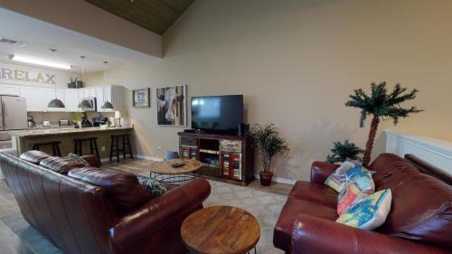 Breezy Beach House Townhouse