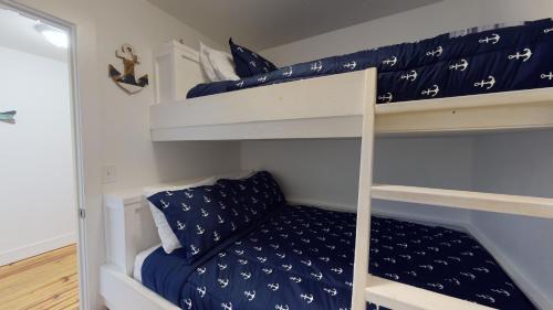 703 The Commons Townhouse
