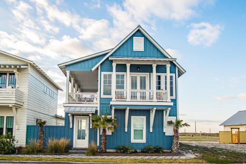 Blue Casa, Su Casa Home