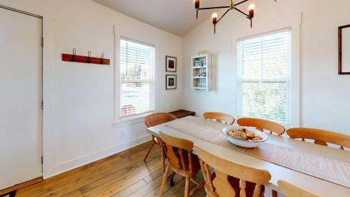 Studio Sea Home