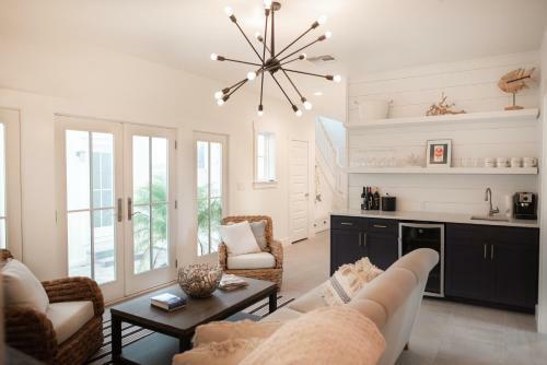 Pearl Home