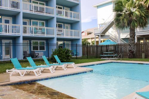 Apartamento 111 Sea Breeze Condo