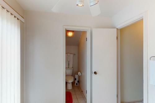 Long Island Village- Sea Cottage